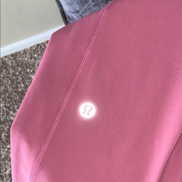 Pink active lulu lemon leggings - Picture 2 of 2